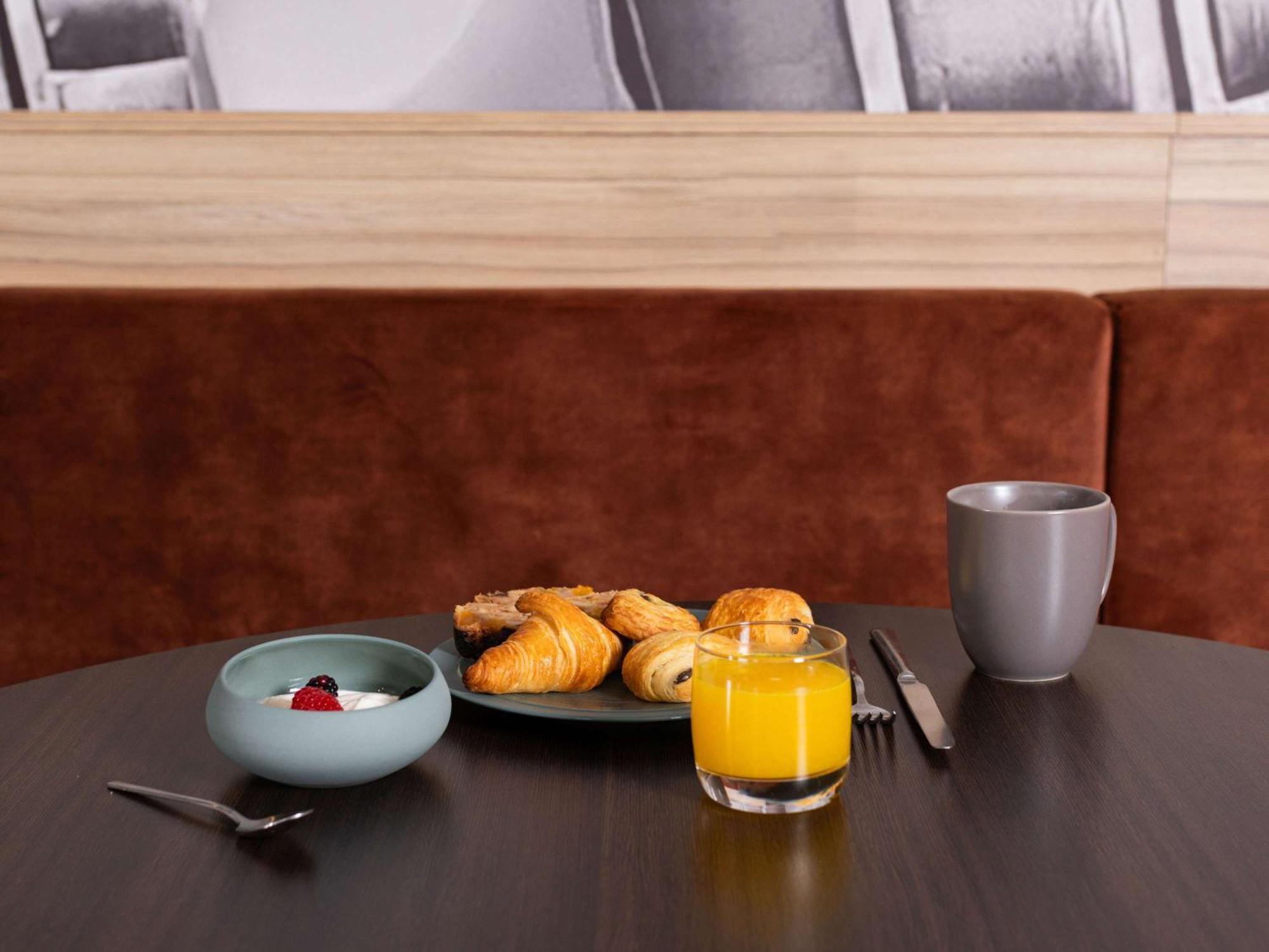 Ibis Styles Lille Aeroport Hotel Eksteriør billede